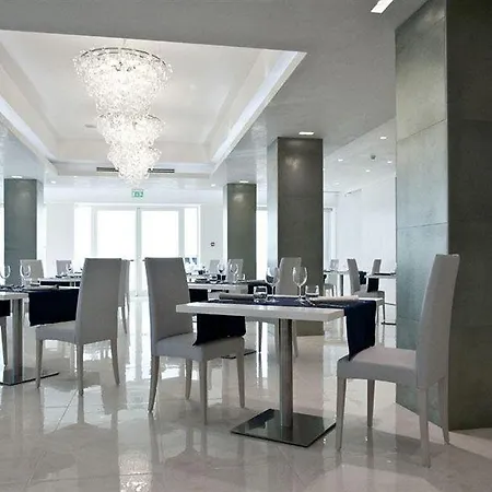 Отель Ah Club Isola Di Pazze Ugento Торре-Сан-Джованни-Удженто