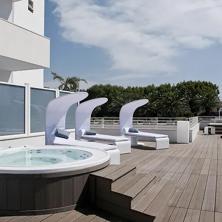 Ah Club Isola Di Pazze Ugento Отель