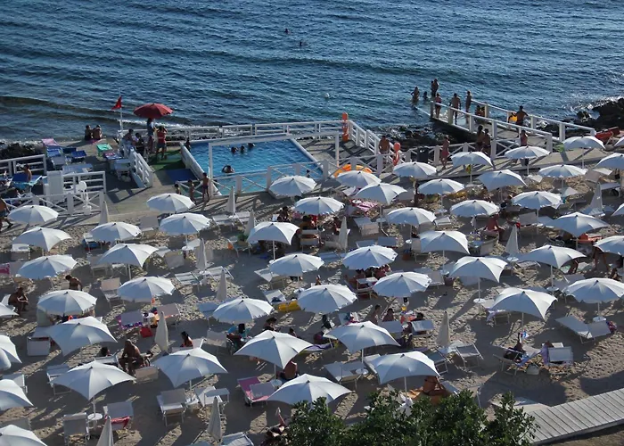 ホテル Ah Club Isola Di Pazze Ugento 4*