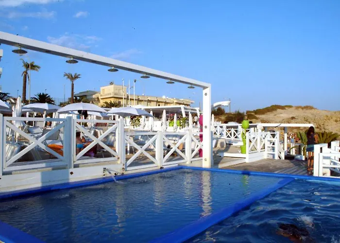 Ah Club Isola Di Pazze Ugento ホテル 4*