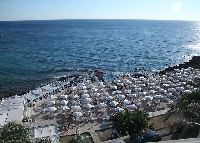 ホテル Ah Club Isola Di Pazze Ugento トッレ・サン・ジョヴァンニ・ウジェント