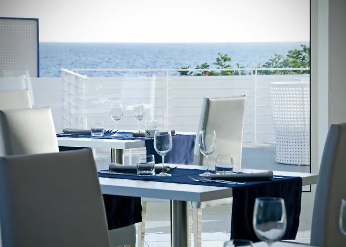 Ah Club Isola Di Pazze Ugento 4* トッレ・サン・ジョヴァンニ・ウジェント